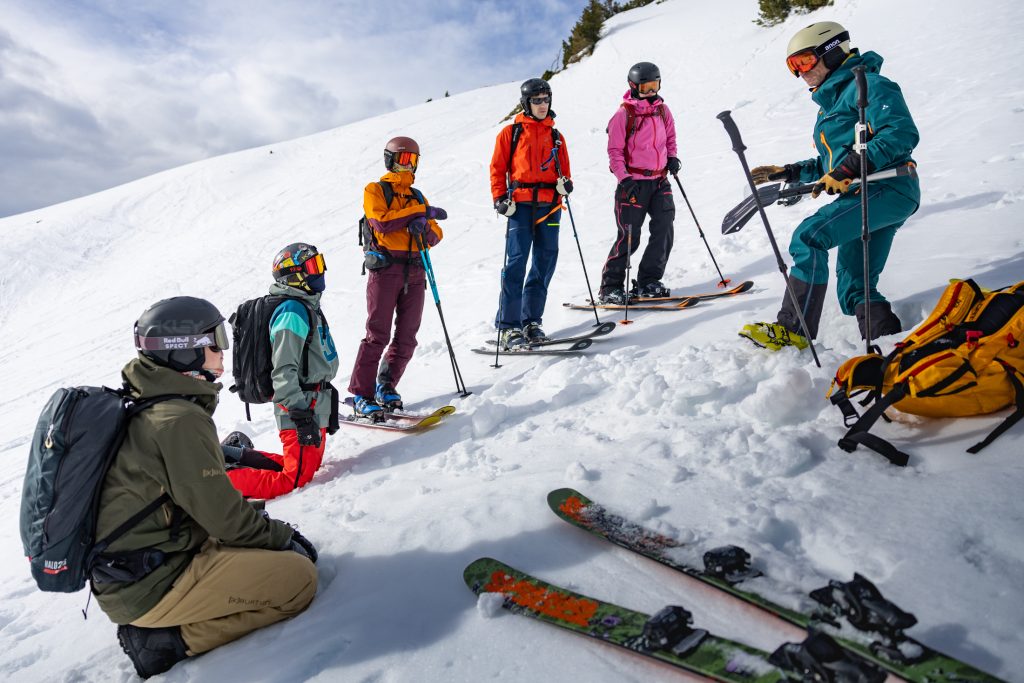 Präsentation Lawinenkunde - Standards beim Freeriden presented by SAAC / snow & alpine awareness camps